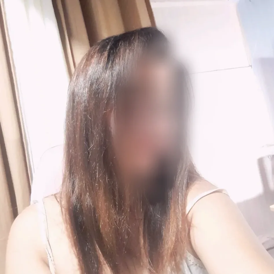 Elina, 34