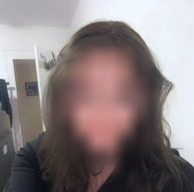 Netta, 25