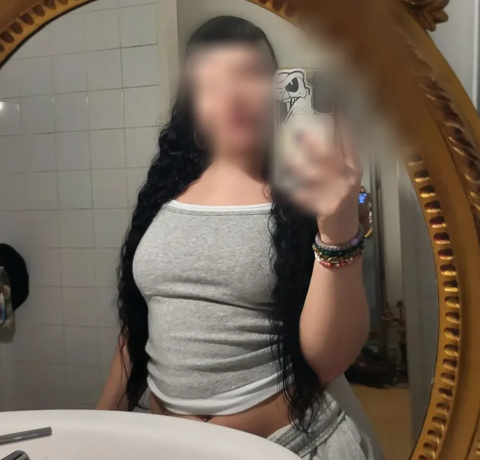 Sanna, 29