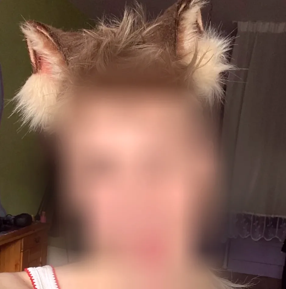 Veera, 23